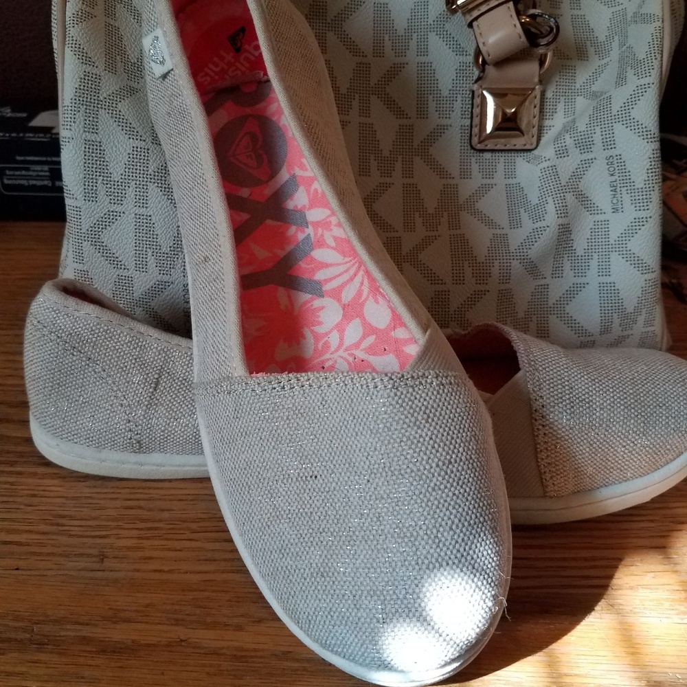 Roxy Brand Slip-ons Super Soft Size 10